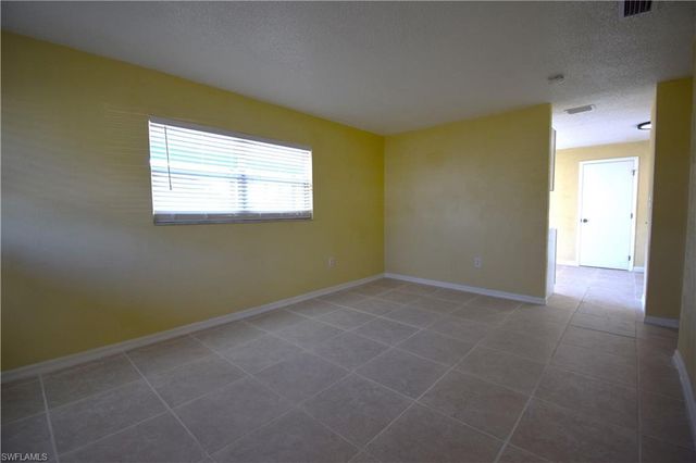 7 W Clermont CT, Fort Myers, FL 33916
