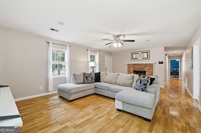 123 Pine Bower Drive NW, Rome, GA 30165