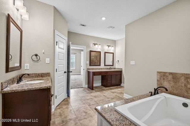 5629 Via Toscana, Ocean Springs, MS 39564