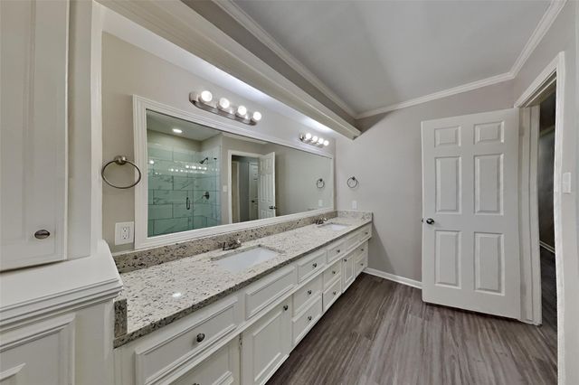 2822 Deer Hollow Drive, Houston, TX 77345