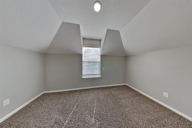 2822 Deer Hollow Drive, Houston, TX 77345