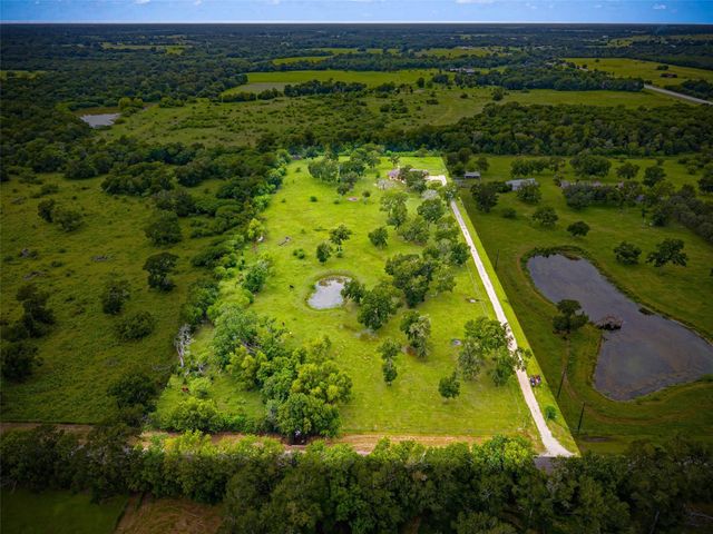 3667 Clemons Switch Road, Brookshire, TX 77423