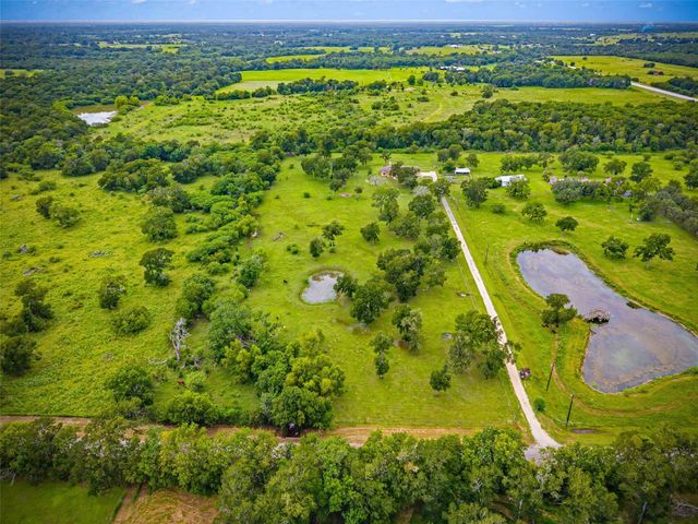 3667 Clemons Switch Road, Brookshire, TX 77423