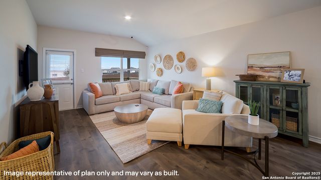 615 Sumpter Banks, Cibolo, TX 78108