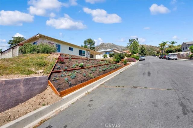 7217 Lonzo, Tujunga, CA 91042