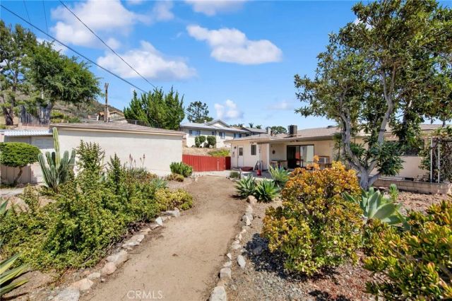 7217 Lonzo, Tujunga, CA 91042
