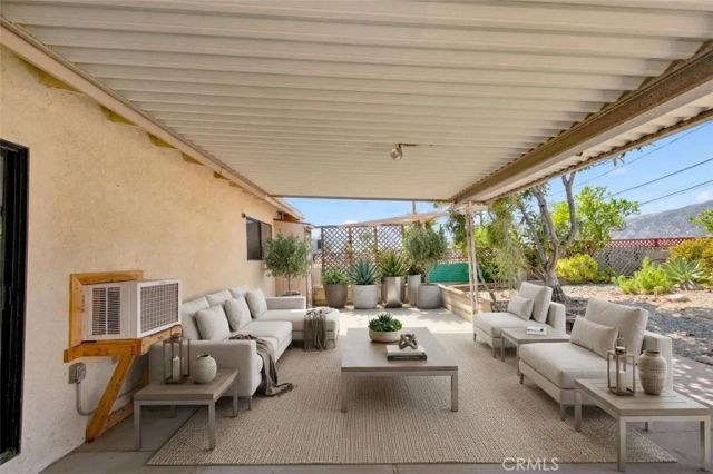 7217 Lonzo, Tujunga, CA 91042