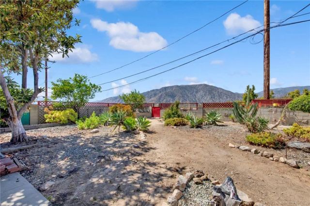 7217 Lonzo, Tujunga, CA 91042
