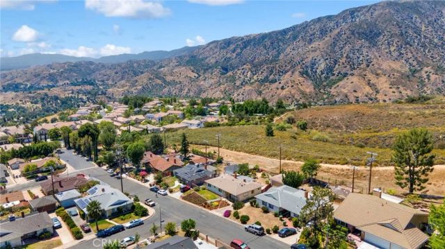 7217 Lonzo, Tujunga, CA 91042