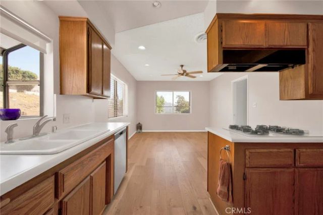 7217 Lonzo, Tujunga, CA 91042