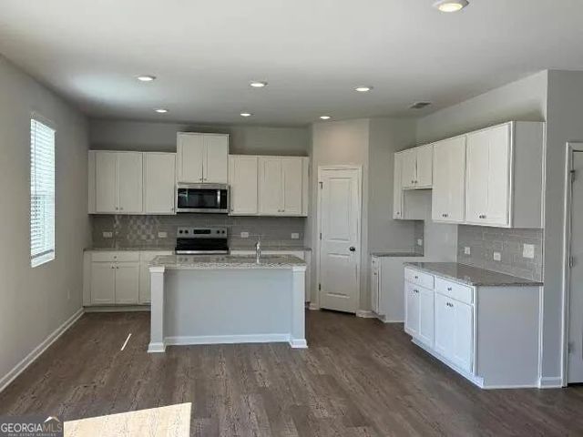 7117 Timberland trl, Lithonia, GA 30058