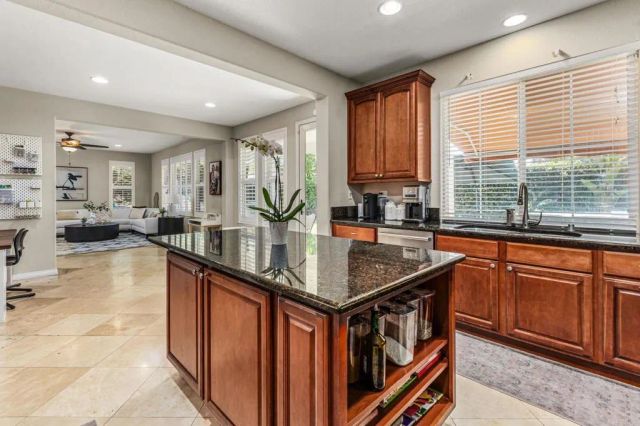 1385 Rock Court, San Marcos, CA 92078