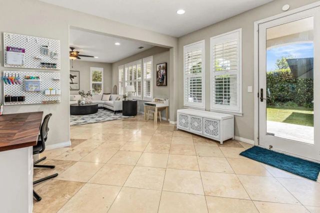 1385 Rock Court, San Marcos, CA 92078