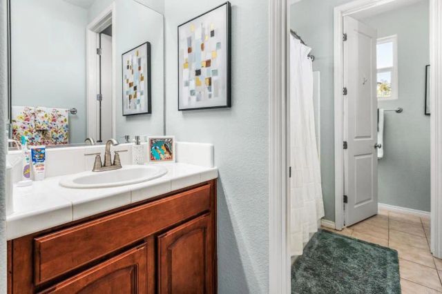 1385 Rock Court, San Marcos, CA 92078