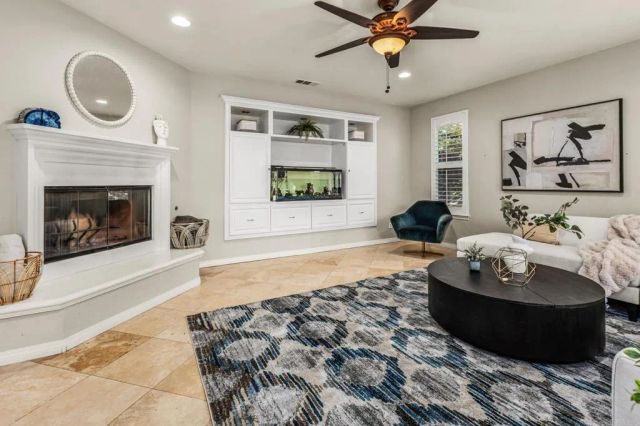 1385 Rock Court, San Marcos, CA 92078