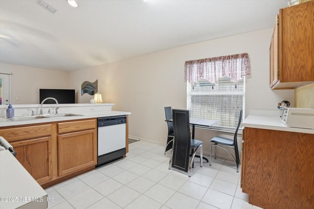 1539 BEECHER Lane, Orange Park, FL 32073