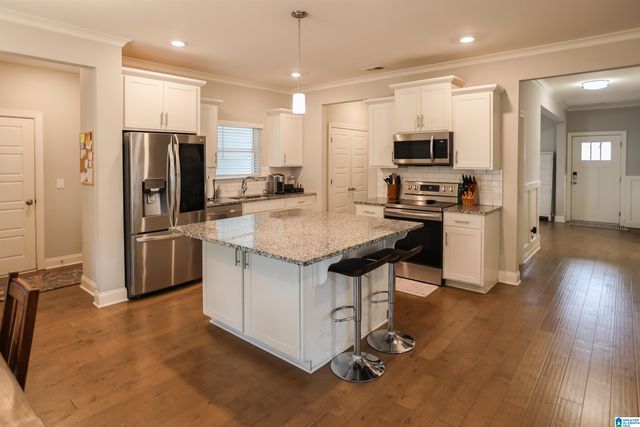 8108 MADISON AVENUE, Helena, AL 35080