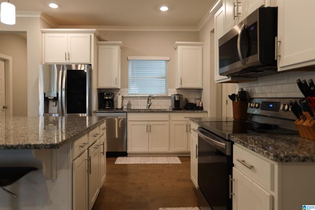 8108 MADISON AVENUE, Helena, AL 35080