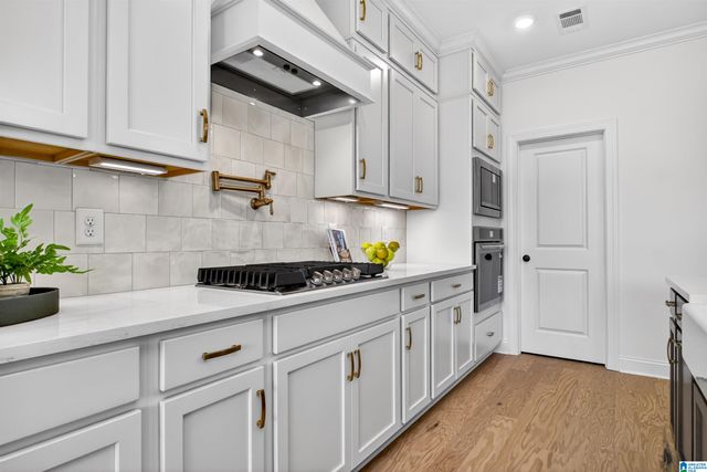 4012 MARTIN BROOK CIRCLE, Hoover, AL 35244
