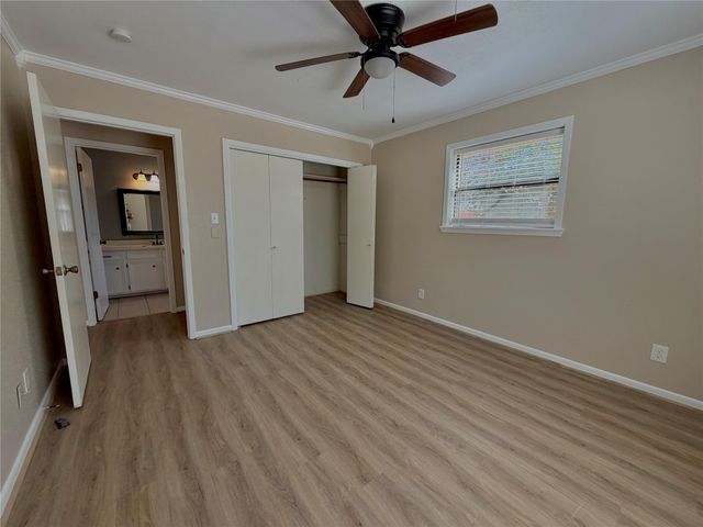 1203 Hollis DR, Brenham, TX 77833