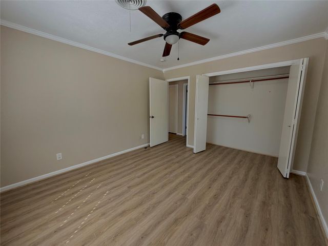 1203 Hollis DR, Brenham, TX 77833