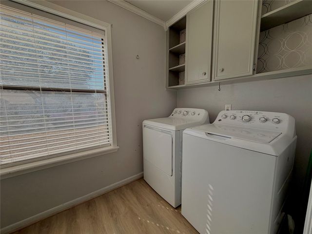 1203 Hollis DR, Brenham, TX 77833