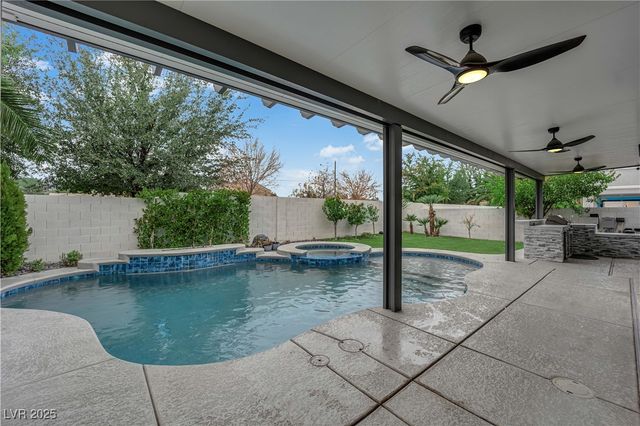 4319 Thunder Twice Street, Las Vegas, NV 89129