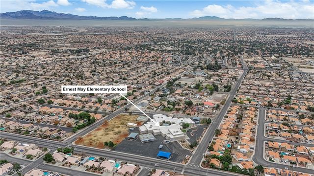 4319 Thunder Twice Street, Las Vegas, NV 89129