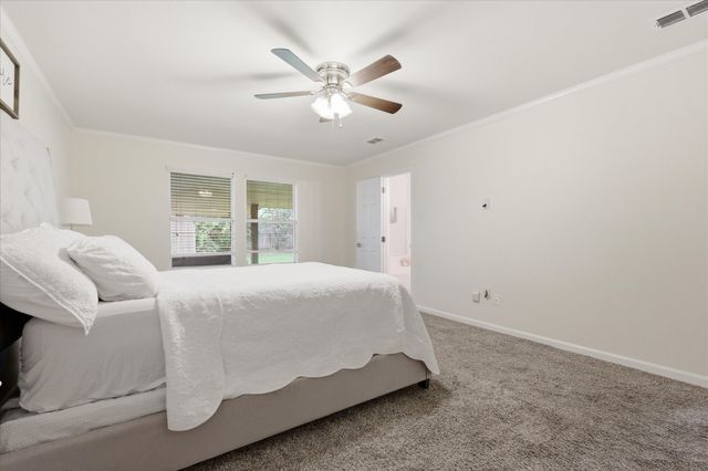 1572 Chivalry Lane, Little Elm, TX 75068