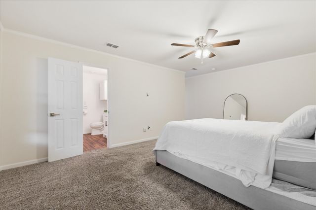 1572 Chivalry Lane, Little Elm, TX 75068