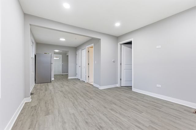 521 Fitch Road, Rockford, IL 61109