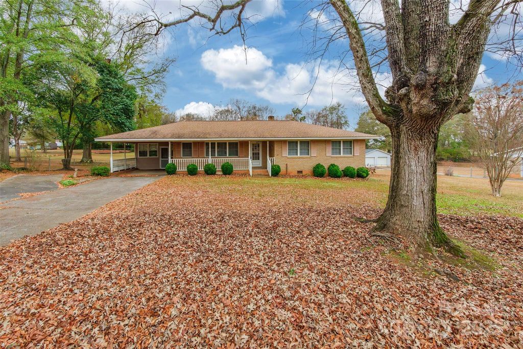 2100 JB Denton Road, Lancaster, SC 29720