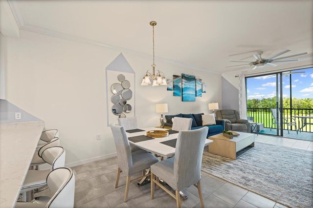 17810 GAWTHROP DRIVE 304, Bradenton, FL 34211