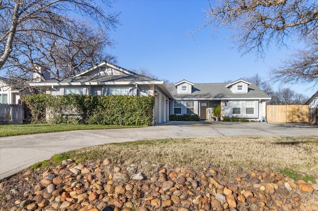 19701 Black Fox Drive, Cottonwood, CA 96022