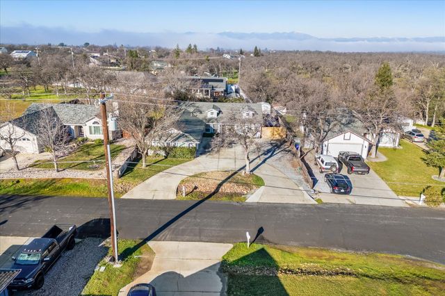 19701 Black Fox Drive, Cottonwood, CA 96022