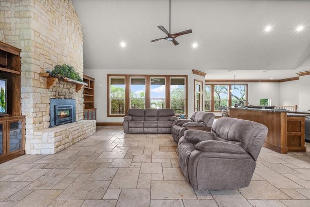 10021 Yeoman Lane, Fort Worth, TX 76179