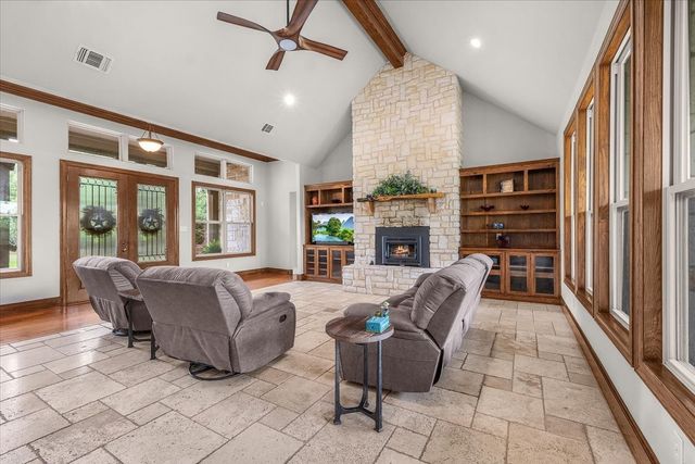 10021 Yeoman Lane, Fort Worth, TX 76179