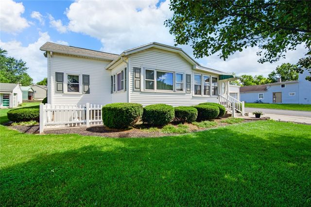 501 W Center Street, Farmersville, OH 45325