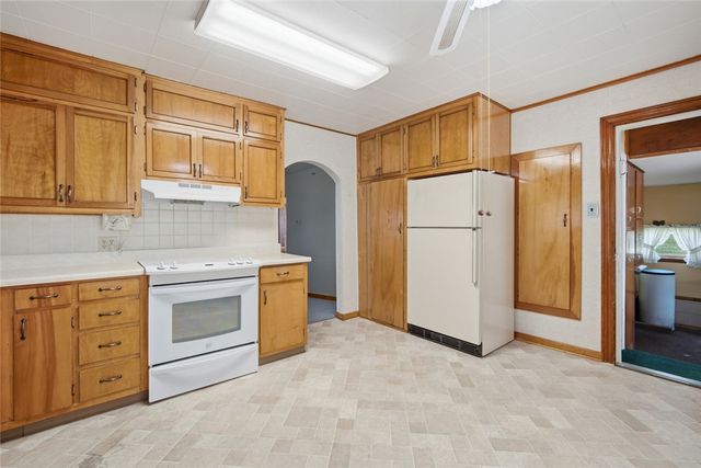 501 W Center Street, Farmersville, OH 45325