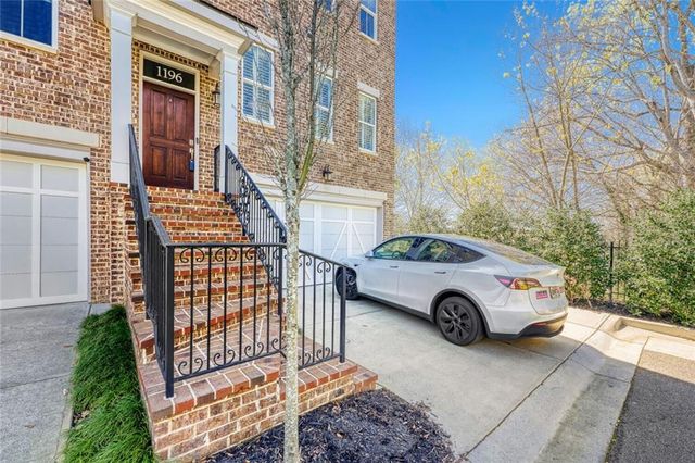 1196 John Collier Road 1196, Atlanta, GA 30318