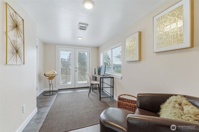 3940 SW Rose Street, Seattle, WA 98136