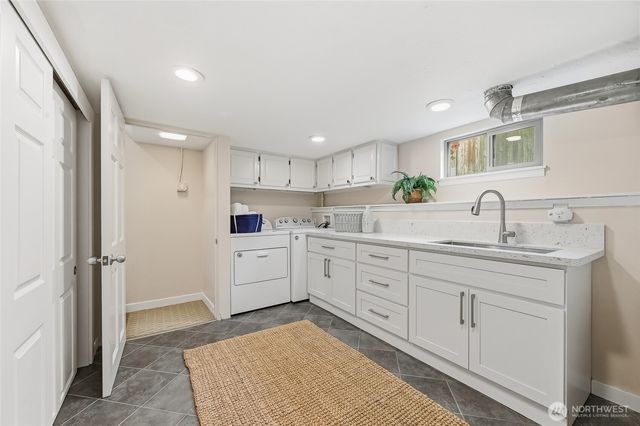 3940 SW Rose Street, Seattle, WA 98136