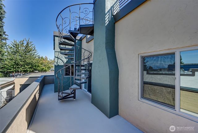 3940 SW Rose Street, Seattle, WA 98136