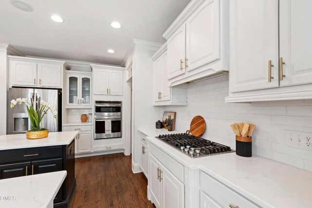 612 Peach Orchard Place, Cary, NC 27519