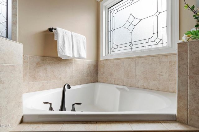 612 Peach Orchard Place, Cary, NC 27519