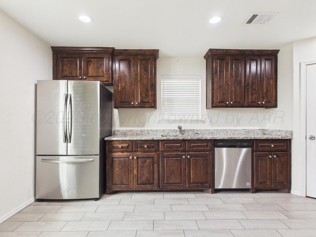 621 S HILL Street, Amarillo, TX 79104