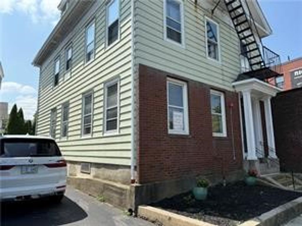 498 Broadway Avenue 2, Providence, RI 02909