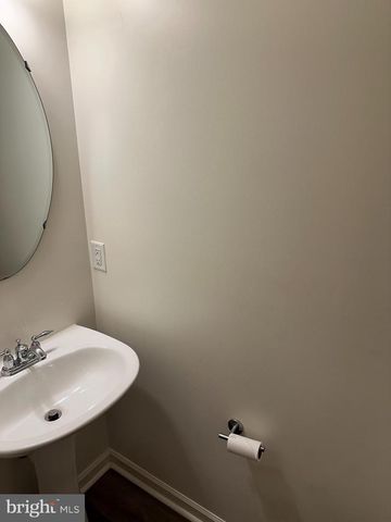 7216 MOCKINGBIRD CIR, Glen Burnie, MD 21060