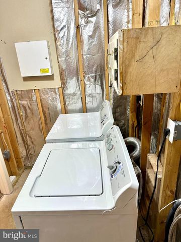 7216 MOCKINGBIRD CIR, Glen Burnie, MD 21060