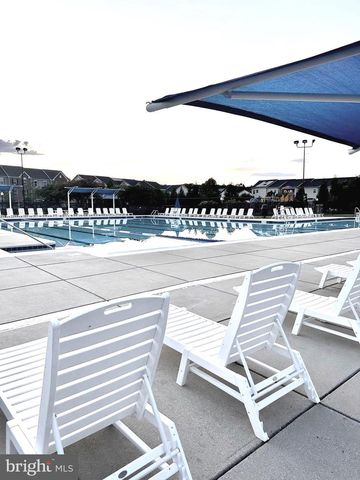 7216 MOCKINGBIRD CIR, Glen Burnie, MD 21060